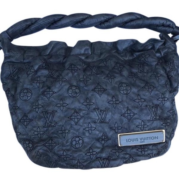 Authentic Louis Vuitton Handbag - Picture 1 of 8